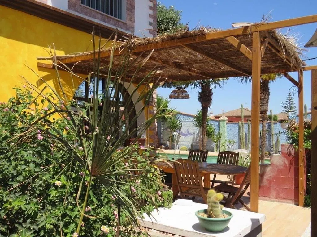 بيت ضيافة Higos Chumbos, Casa Rural Compartido شيكلانا دي لا فرونتيرا إسبانيا