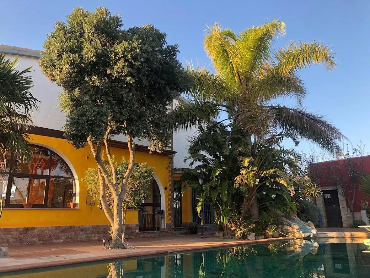 Guest house Higos Chumbos, Casa Rural Compartido Chiclana de la Frontera