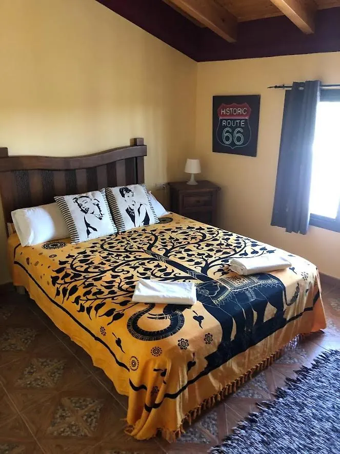بيت ضيافة Higos Chumbos, Casa Rural Compartido شيكلانا دي لا فرونتيرا