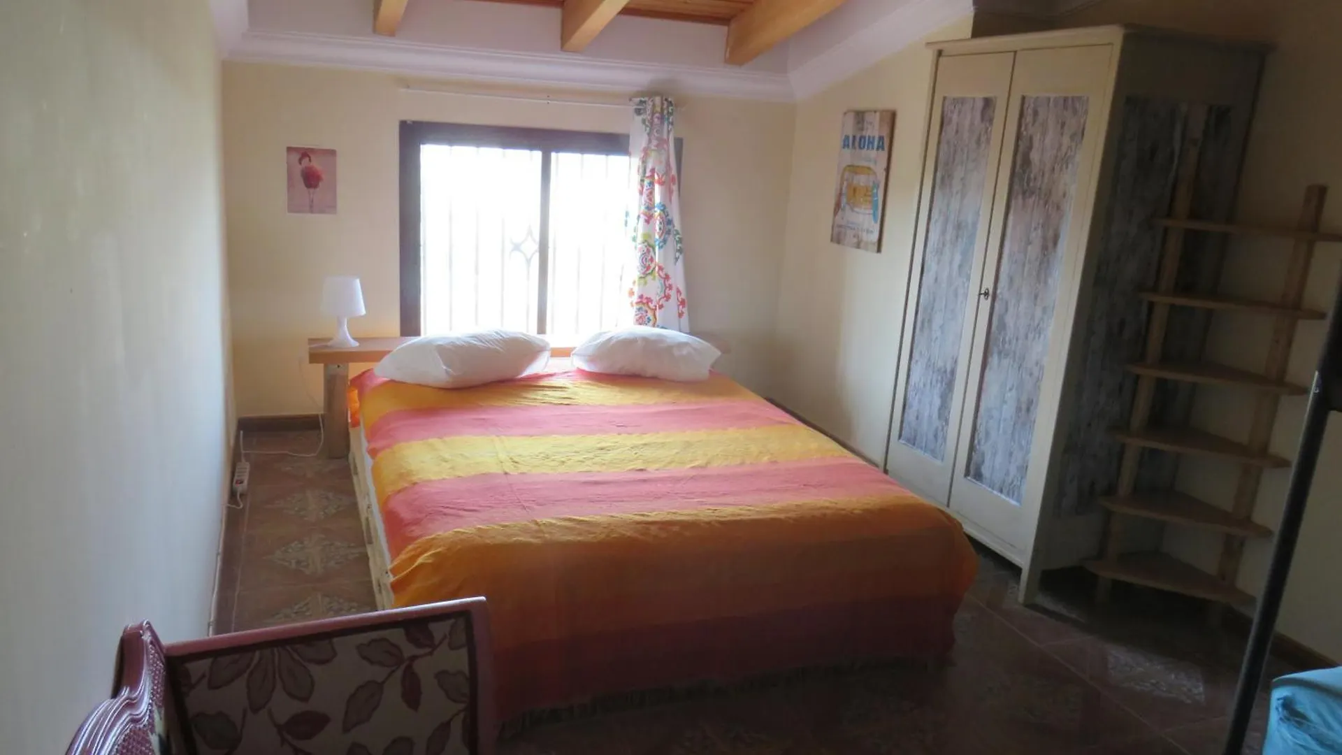 Guest house Higos Chumbos, Casa Rural Compartido Chiclana de la Frontera Spain